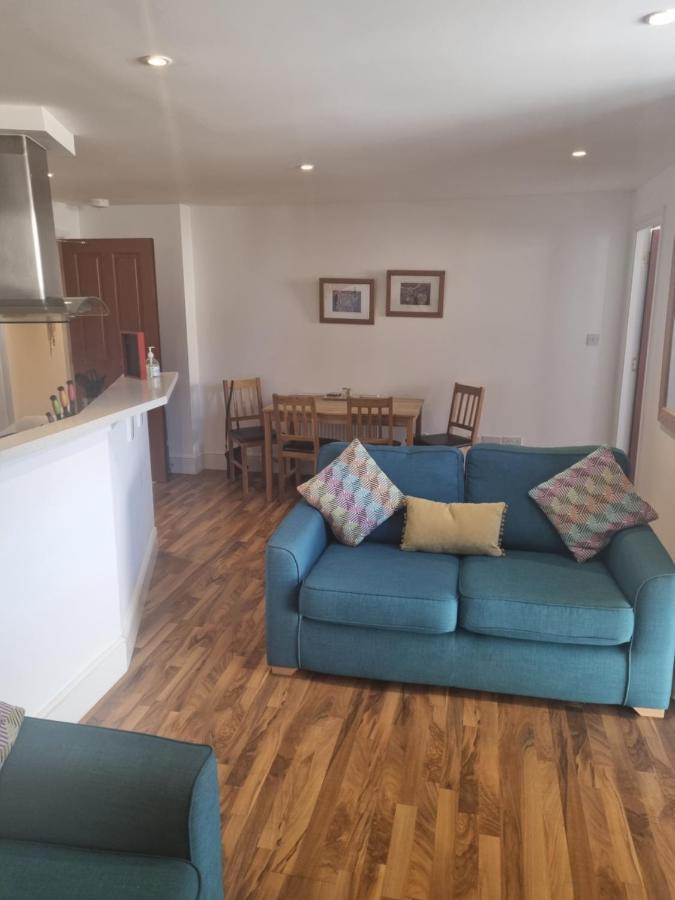 Stunning Spacious Apartment On River Ness Inverness Exteriör bild