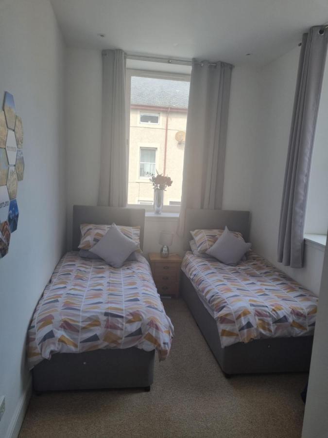 Stunning Spacious Apartment On River Ness Inverness Exteriör bild