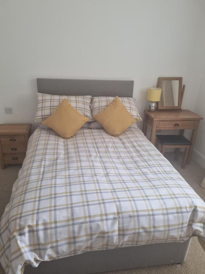 Stunning Spacious Apartment On River Ness Inverness Exteriör bild